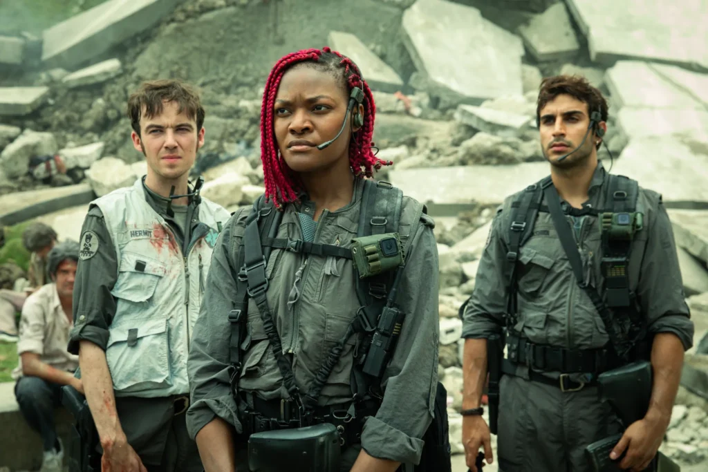 Alex Lawther (Hermit), Diêm Camille (Siberian), Moe Bar-El (Rashidi) / Patrick Brown/FX