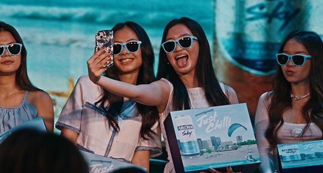 "Cambodian Beer Dreams" (2026.) source: www.storebjorn.dk