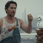 Christian Bale kao Glištun Gmižić